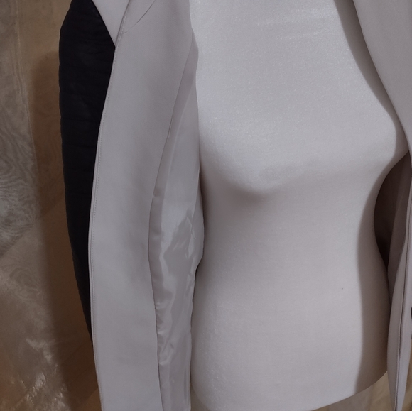 H&M Light Grey Jacket with Black leather arms. Size 6. - Picture 4 of 7